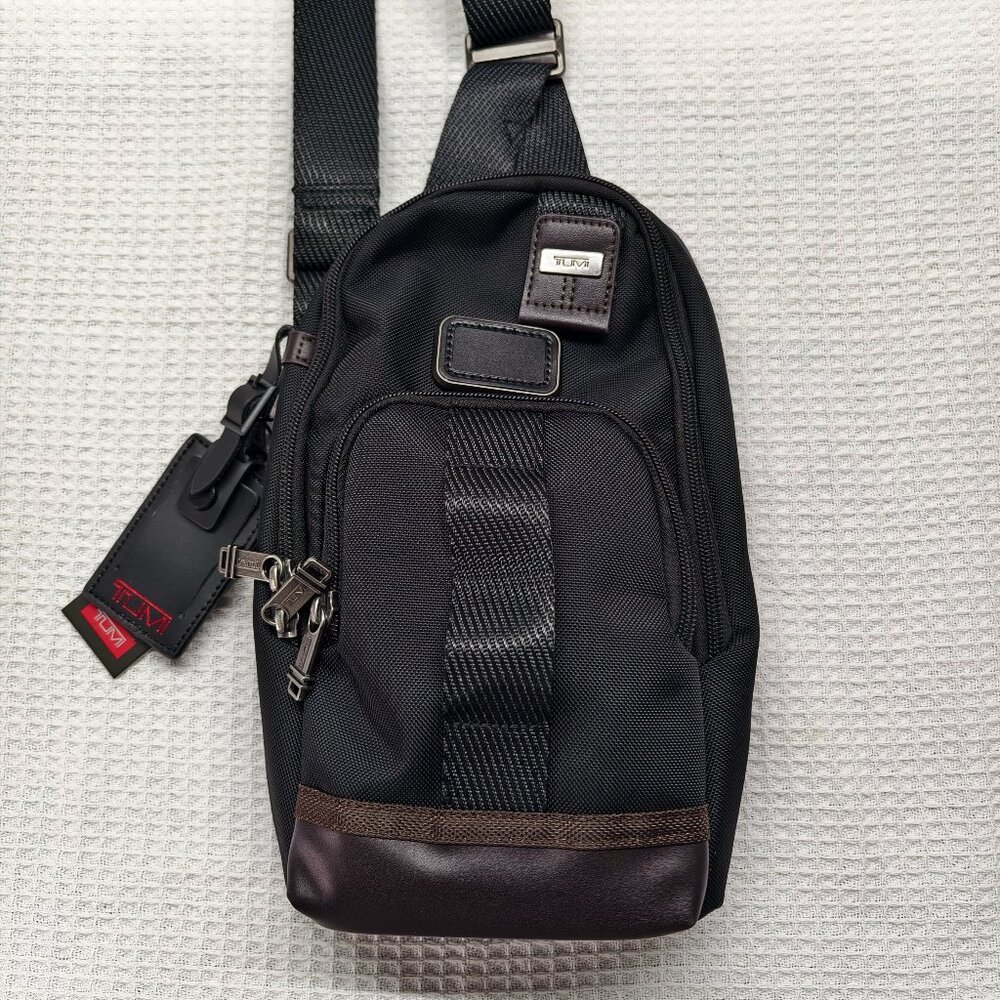 🧸NWT🧸Tumi Alpha Bravo Monterey Sling Bag | Lightweight Anti-Theft Crossbody